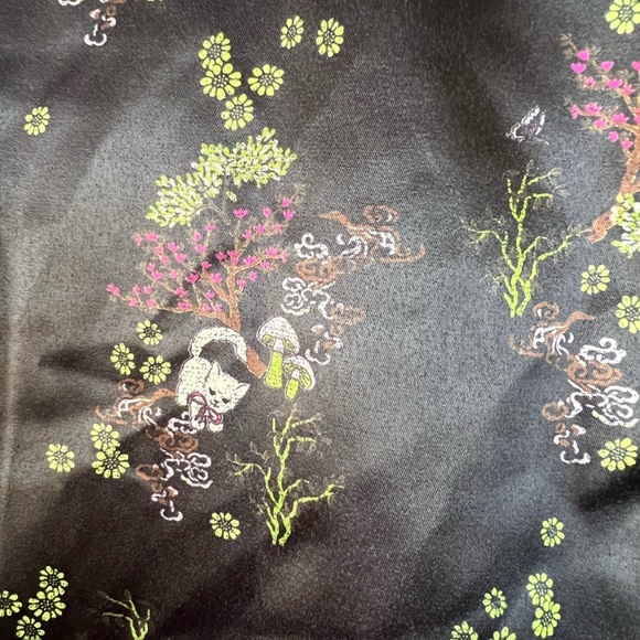 NWT Urban outfitters blossom satin printed lace up mini skirt cat print size XS - Picture 4 of 11